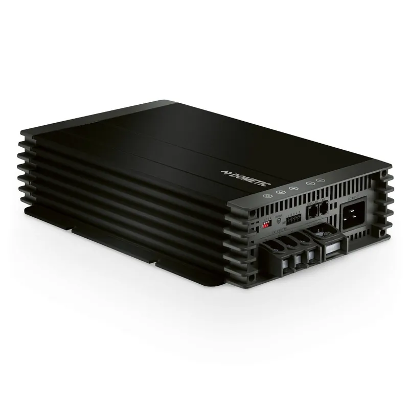 Schnäppchen Dometic Ladegerät PerfectCharge MCA+ IUoU 1250 - 12 Volt / 50 A