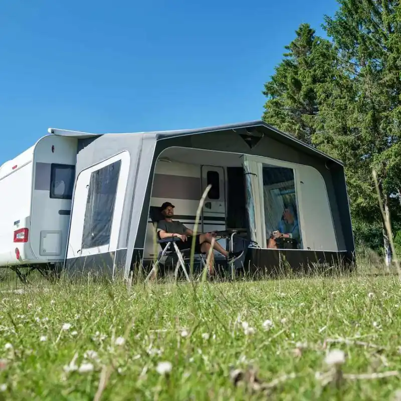 Echt Ventura Luftzelt Air Aura 330 für Wohnwagen